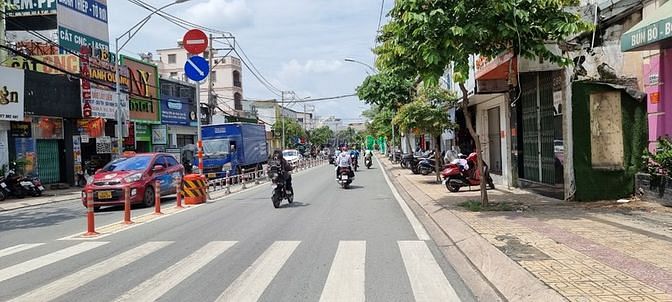 Hình ảnh Bán nhà Bình Thọ 65m2, chỉ 5ty5, không có căn thứ 2, đường Đặng Văn Bi