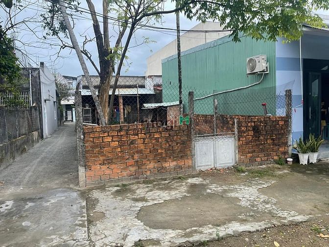 Hình ảnh Bán đất hai mặt kiệt đẹp 3m5 Tô Hiệu