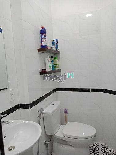 Hình ảnh CHDV STUDIO có balcony thoáng mát thiết kế gần gũi với thiên nhiên