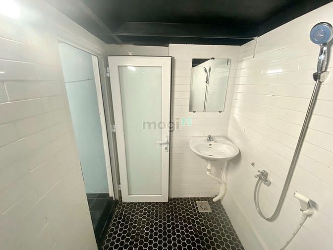 Hình ảnh CHDV -  Duplex  - 2 Giường Ngủ   - Gần Văn Lang - FPT Polytechic