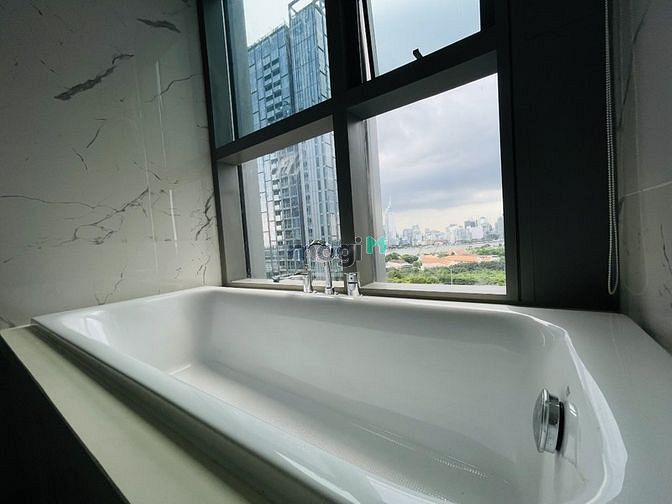 Hình ảnh Cho thuê 3Pn-Full NT cực đẹp-127m2-Giá tốt-Empire City