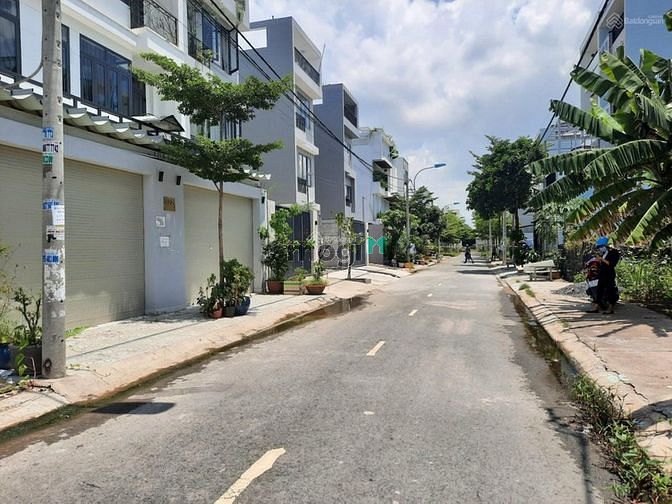 Hình ảnh Bán gấp lô đất số 90/7 Bùi Cẩm Hổ, Tân Thới Hoà, Tân Phú. Sát bên CV