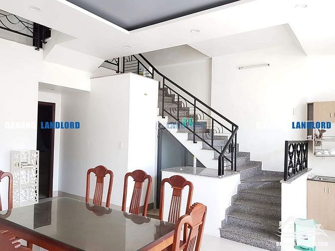 Hình ảnh Nhà 7 phòng ngủ gần đường Phan Tứ - B780