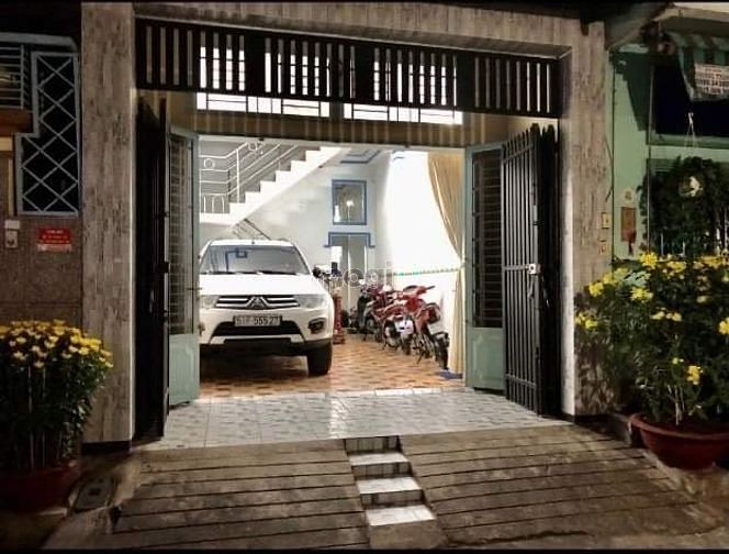 Hình ảnh Bán nhà hxh đường thạch lam, quận tân phú, 65m2, 6 tỷ 5 .