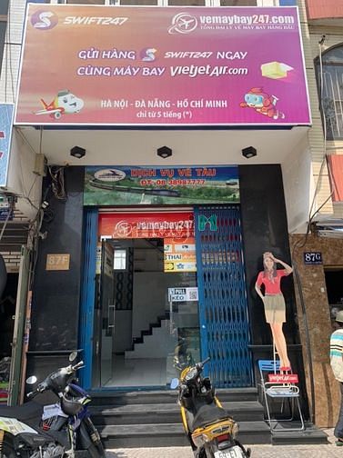 Hình ảnh Mặt tiền đinh tiên hoàng giáp quận 1