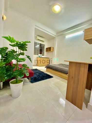 Hình ảnh Phòng MT - rộng 25m2 - đủ NT - giờ tự do