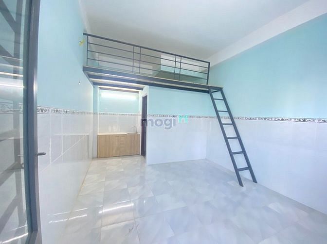 Hình ảnh Cho Thuê phòng ngay Đầm Sen máy lạnh