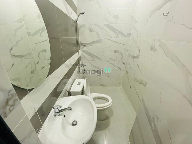 Hình ảnh CHDV 2 Phòng ngủ + 1 phòng khách có bếp_ Máy lạnh_ Chợ đầu Mối Thủ Đức