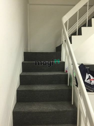 Hình ảnh Cho thuê 2000m2 Thảo Điền giá chỉ 100tr. LH: Nguyên