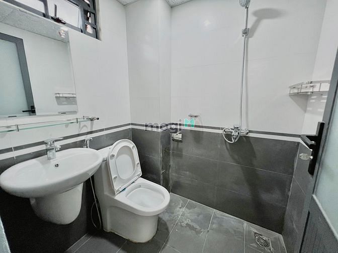 Hình ảnh CHDV - Studio - Cửa Sổ Thoáng -  View Mặt tiền Trường Sa -  Quận 3