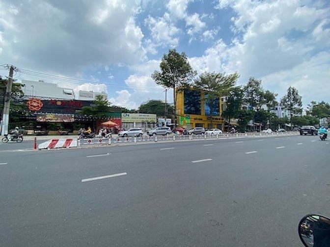 Hình ảnh Chính Chủ Bán Đất MT Đường Tên Lửa Bình Tân Lộ Giới 40 m