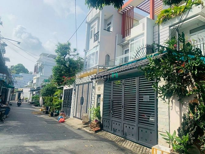 Hình ảnh Gần CĐ Công Thương - 2 Tầng - Phước Long B - Quận 9 -45m2 - 3 Tỷ Nhĩnh
