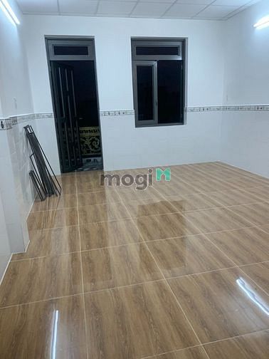 Hình ảnh Nhà 4x18, Lê Văn Quới, BTĐ A, 1 lửng ,2 lầu, 4 phòng ngủ, 5 wc