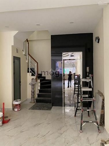 Hình ảnh Cho Thuê Nhà MTKD Bàu Cát,P14. DT 4x25m,3 lầu 30tr