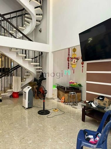 Hình ảnh Bán nhà hẻm Thành Thái, Q10, 55m2 3 tỷ260