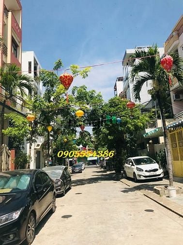 Hình ảnh Đất mặt tiền đường 5,5m Núi Thành.DT 5,5x30.7m giá 9.95 tỷ