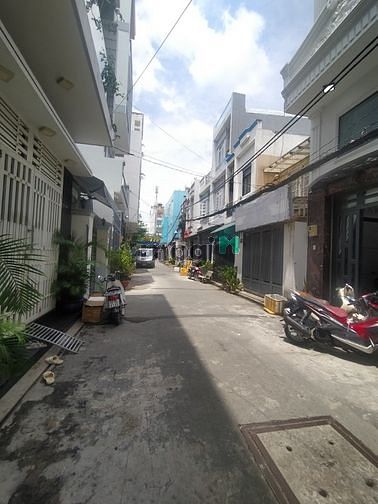 Hình ảnh Hẻm nhựa 6m - Lê Văn Quới - DT: 56.6m2 - 1T2LST