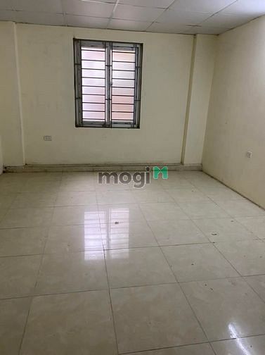 Hình ảnh Bán nhà ngõ Phúc Xá, 3,5 tỷ, 40m2 x 4T, 2 thoáng, ngõ thông, nở hậu