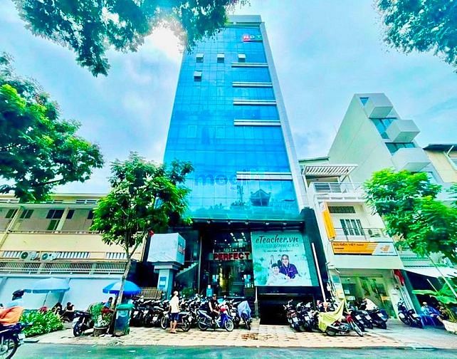 Hình ảnh Cho thuê toà nhà 2300 m2 quận 1