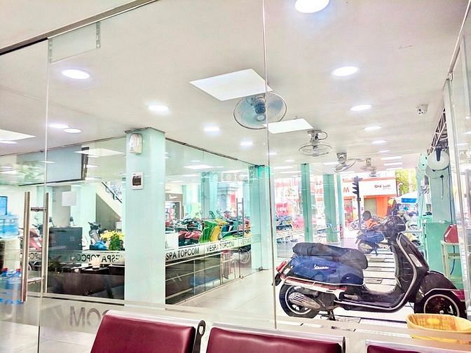 Hình ảnh Mặt tiền quận 3 Nguyễn thị minh khai