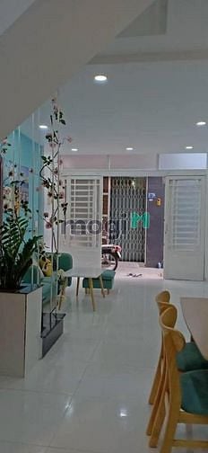 Hình ảnh Cần thanh lí nhà, HOÀNG HOA THÁM, QUẬN TÂN BÌNH, CÓ SỔ RIÊNG.