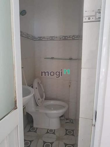 Hình ảnh Bán nhà đường Phạm Văn Hai, Tân Bình, giá 2.2 tỉ