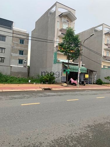 Hình ảnh Tôi cần bán đất MT Phan Văn Hớn Hocmon, 5x20 giá chỉ 1.7 tỷ, SHR