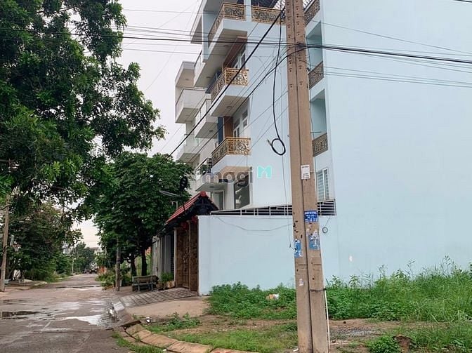 Hình ảnh Tôi cần bán đất MT Phan Văn Hớn Hocmon, 5x20 giá chỉ 1.7 tỷ, SHR