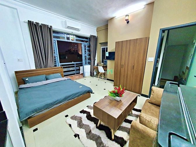 Hình ảnh Phòng trọ cho thuê Phú Nhuận giá rẻ ban công Phan Văn Cung