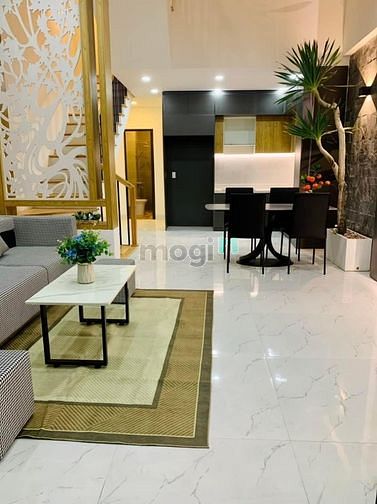 Hình ảnh Bán nhà 3 tầng kiệt 3m đẹp TÔ HIỆU