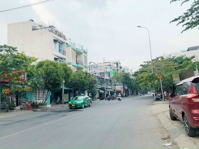 Hình ảnh Đất full thổ cư DT 4.5x31m, ngay khu Nam Long ngã tư ga