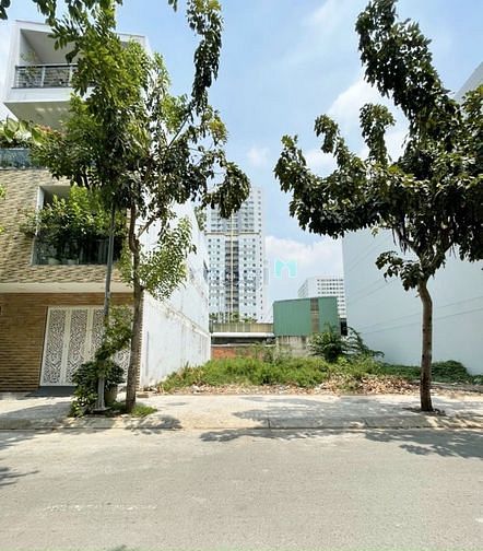 Hình ảnh Sang nhanh lô 120m2 MT Ngô Chí Quốc,Tam Bình,Thủ Đức giá 2tỷ8,sổ hông