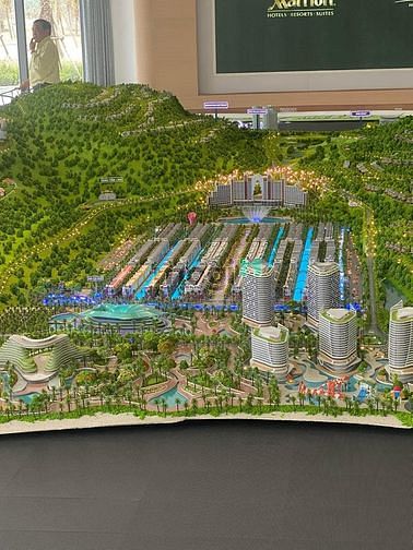 Hình ảnh Cần bán shophouse ngay trong khu tiện ích 5*, gần khu quảng trường