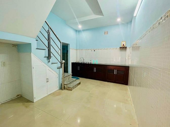 Hình ảnh Bán Nhà Hẻm Xe Hơi Bình Tân-Hướng ĐB