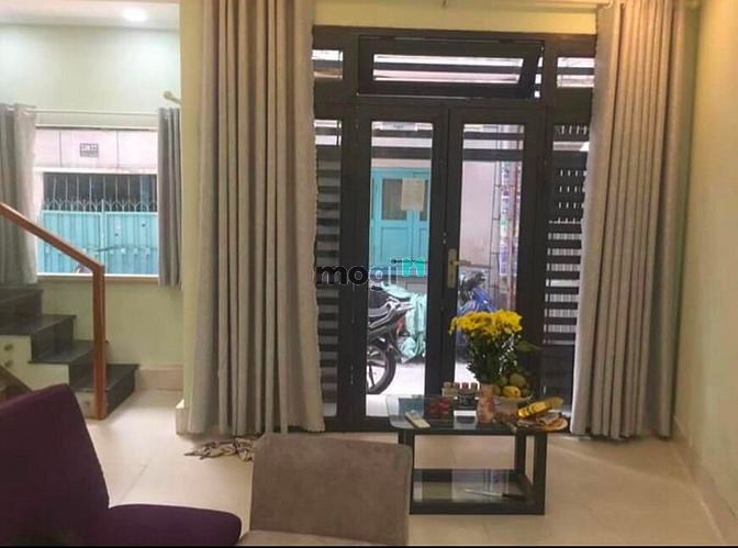 Hình ảnh Bán nhà gấp Đường CMT8 Quận 10