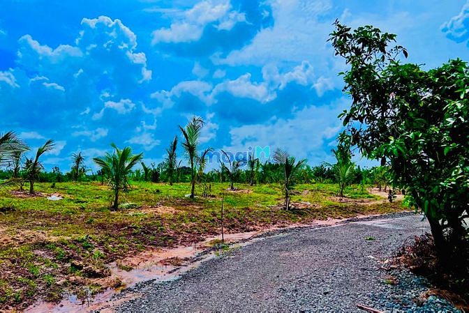 Hình ảnh Siêu phẩm tại thị trấn Định Quán