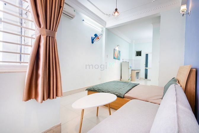 Hình ảnh Ban công 30m2 full nt ngay gần chợ Bà Chiểu