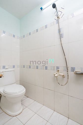 Hình ảnh Ban công 30m2 full nt ngay gần chợ Bà Chiểu