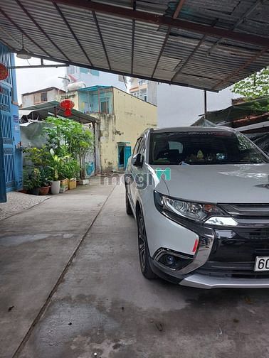 Hình ảnh Đất lọt khe xe hơi thông 4x17.5 , Đường Số 9 bhh