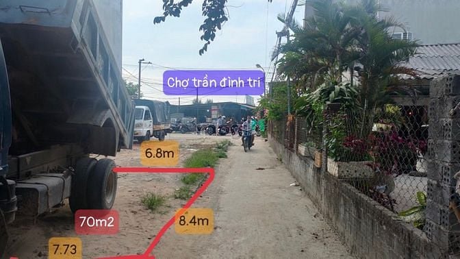 Hình ảnh Bán đất nền Hòa Minh kiệt oto Dt70m2 Trần Đình Tri sát biển và chợ