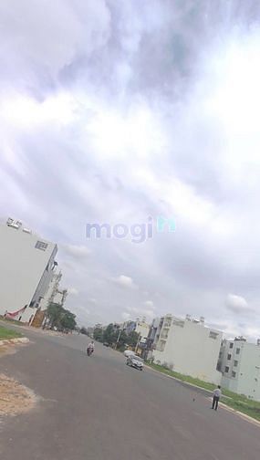 Hình ảnh Tôi cần bán lô đất KDC Ấp 5 Phong Phú,Bình Chánh. DT 80m2 TC / 1 ,8 tỷ