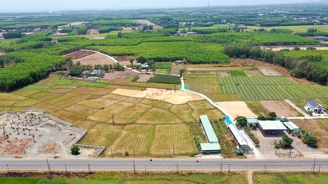Hình ảnh Cuối tháng bán gấp 3 lô bị ngộp ạ.