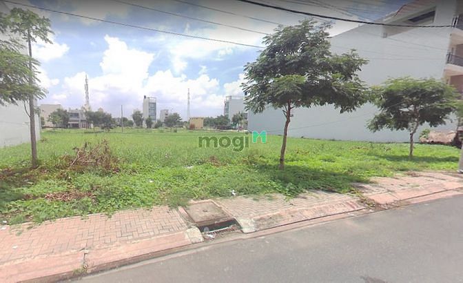 Hình ảnh Ra gấp lô đất trong KDC Việt Phú Garden, Phong Phú, Bình Chánh. 3.2tỷ.