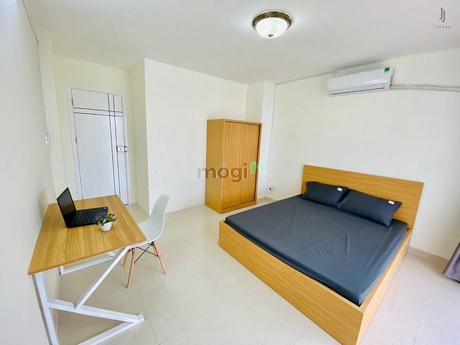 Hình ảnh CHDV ban công rộng, full nội thất, gần chợ Cây Quéo