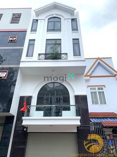 Hình ảnh Chính chủ cần cho thuê nhà mặt tiền quận 3 gấp trong tháng