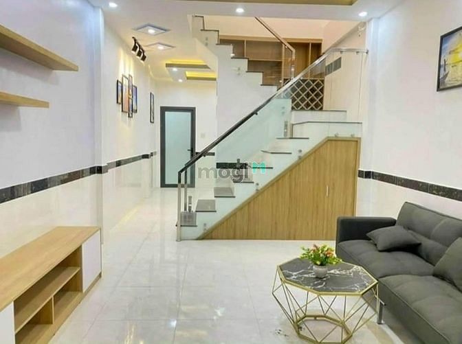 Hình ảnh Nhà mới xây đường BÙI HỮU NGHĨA Q5