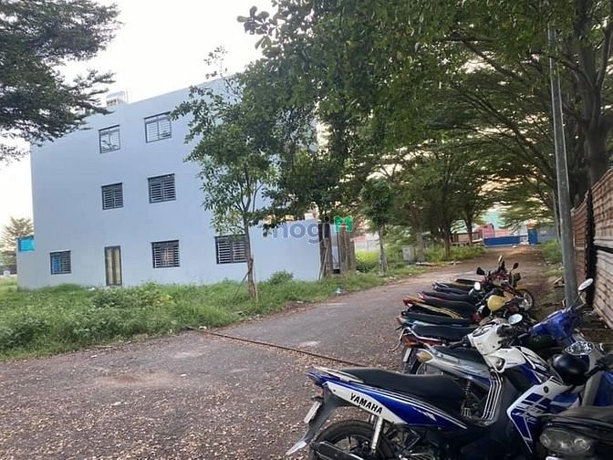 Hình ảnh Đất khu phân lô đường Thới An 13,GIÁ CHỈ NHỈNH 40TR Đối Diện Công Viên