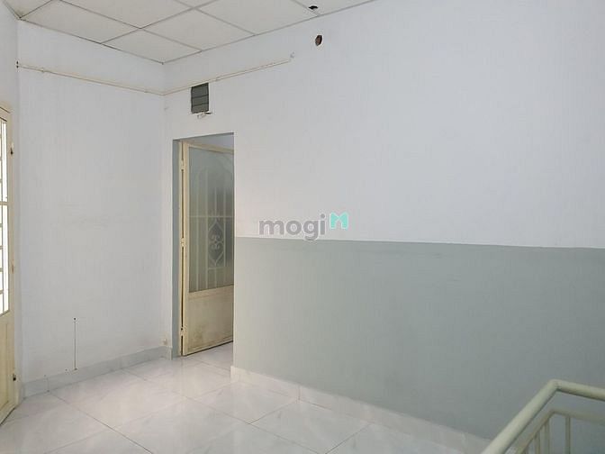 Hình ảnh Vị trí trung tâm - giáp q10 - 2 mặt hẻm thoáng -hẻm 4m - chỉ 3,9 tỷ.