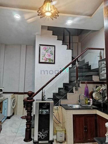 Hình ảnh Nhà gần chợ Tân Định - Trần Khánh Dư Q1, 36m2 SHR