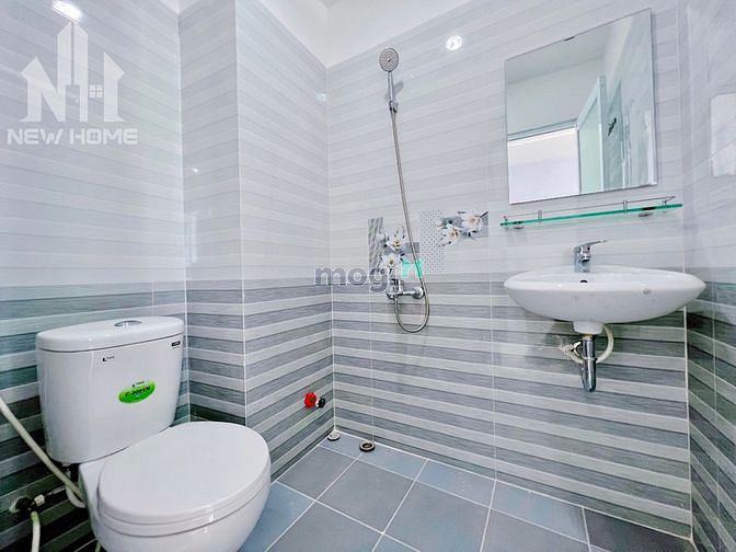 Hình ảnh CHDV full NT cửa sổ lớn Phùng Văn Cung